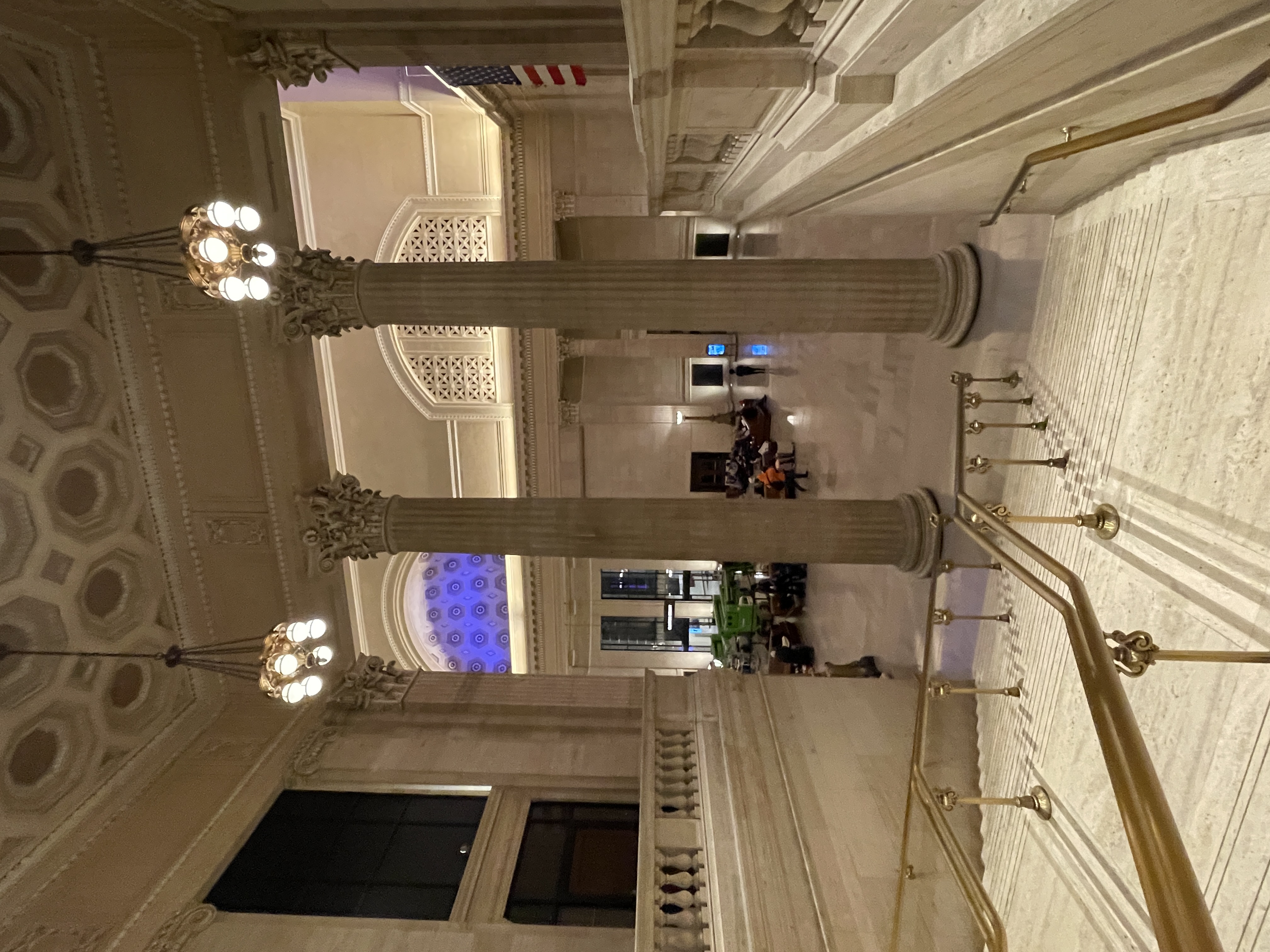 Chicag Union Station inside